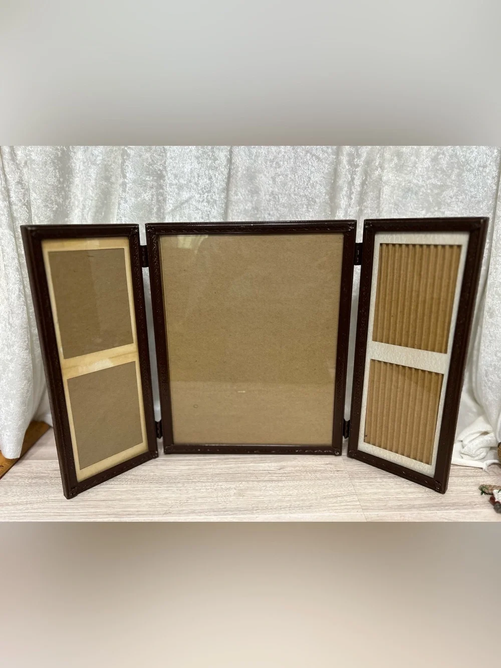 Vintage Ornate Trifold 5 Photo Picture Frame Folding Brown Gold Tone 16”
